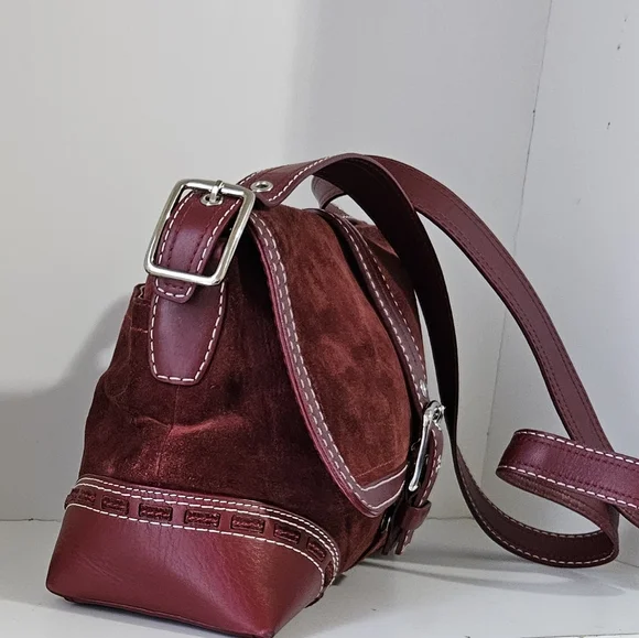 Like New!Coach Suede Burgundy Leather Crossbody bag - Picture 5 of 11